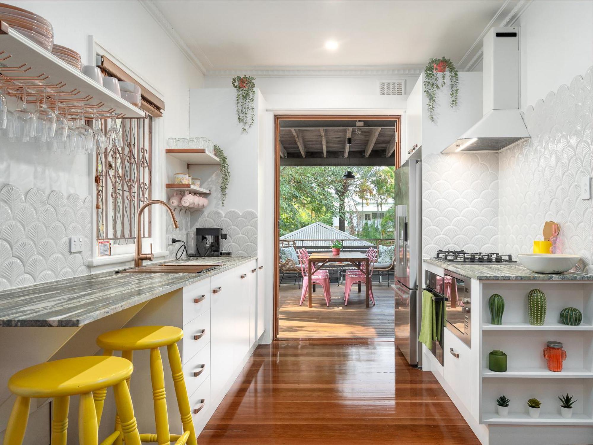 Anville Court Brisbane Szoba fotó